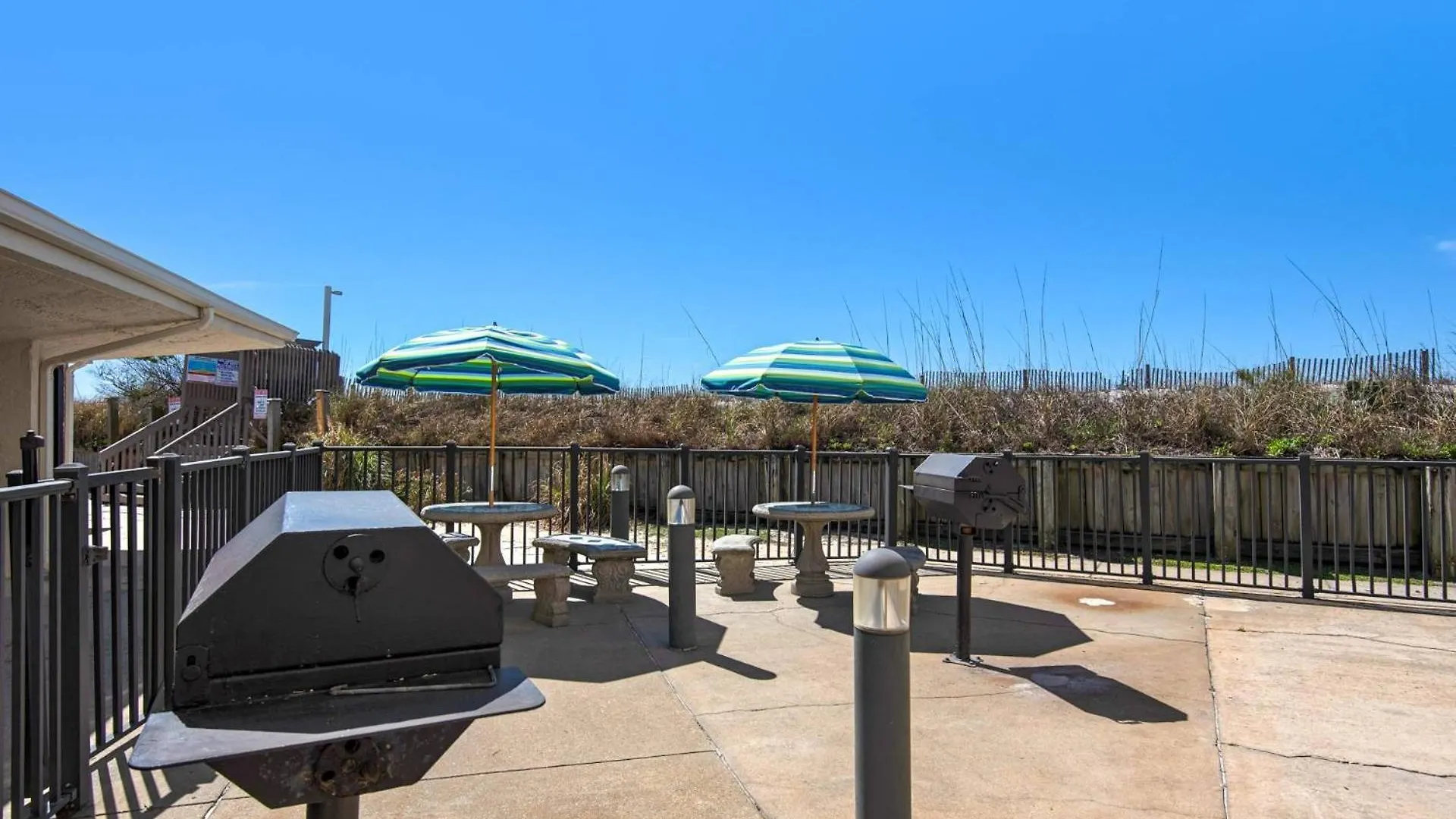 Sugar Beach C-17 Panama City Beach